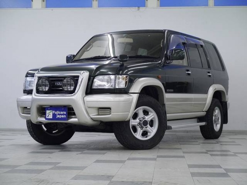 Isuzu bighorn. Исузу Бигхорн 2001. Isuzu Bighorn 2022. Авто Исузу Бигхорн 2001. Исузу Бигхорн 2001 г.